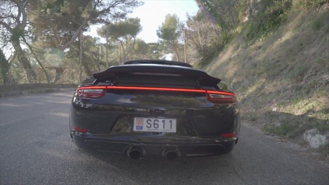 Tazzybabyyy driving Porsche Carrera 4 GTS Cabriolet in Monaco!! смотреть онлайн