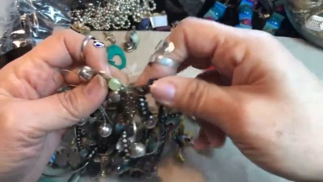 Jewelry Jar Un bagging Sterling Storm! Treasure Trove смотреть онлайн