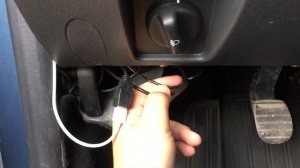 Рено Дастер. Установка видеорегистратора.