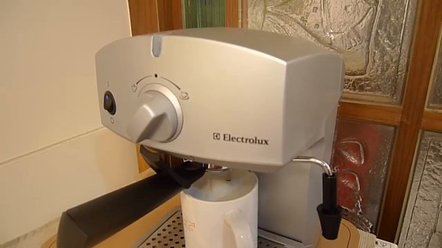 Electrolux EEA150 смотреть онлайн