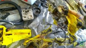 Ремонт китайской бензопилы. Замена подшипников и сальников.