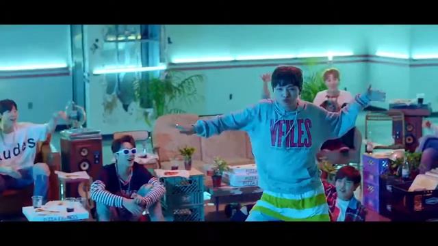 Yoon Jisung : Shooting Star