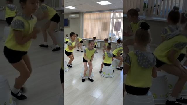 Репетиция танца, Хореографический центр «Мечта», Южно-Сахалинск смотреть онлайн