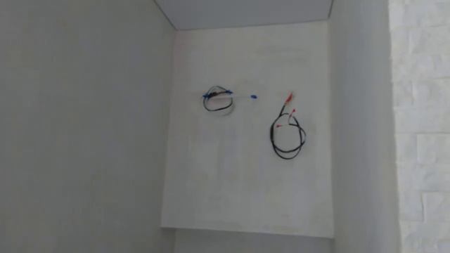 Показываю какую нишу я сделал под встроенный шкаф смотреть онлайн