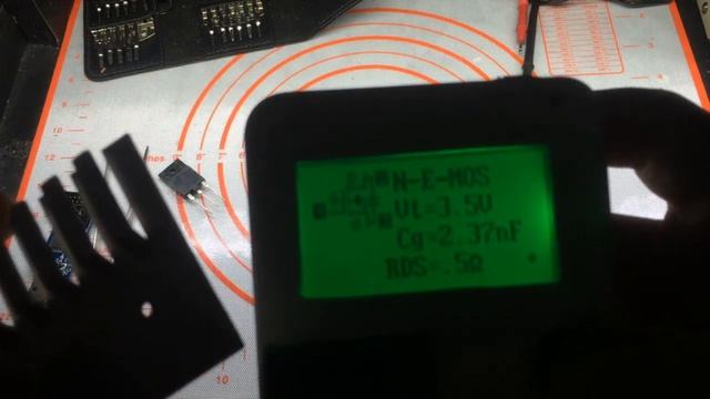 Транзистор тестер (ESR Tester) T4 - Мое исполнение смотреть онлайн