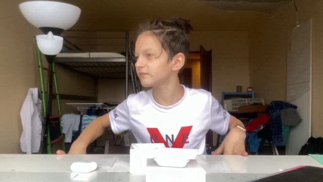 Распаковка AirPods 3 (тестовых) смотреть онлайн