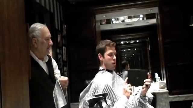 How Martin Biron Shaves His Beard смотреть онлайн