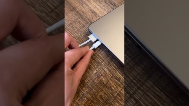 MacBook Pro M1 pro смотреть онлайн