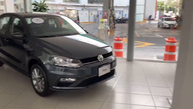 Volkswagen Polo Startline / Polo Plus / Polo Black Edition - DIFERENCIAS - [KioKio] смотреть онлайн