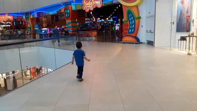 Shymkent Plaza 2019. Funky Town. Аттракционы. Впервые в ШЫМКЕНТЕ. Лето 2019 Июль месяц смотреть онлайн