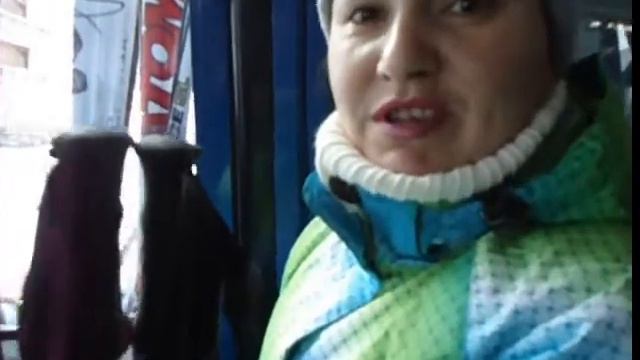 Ольга Балюк первый раз встала на лыжи.wmv смотреть онлайн