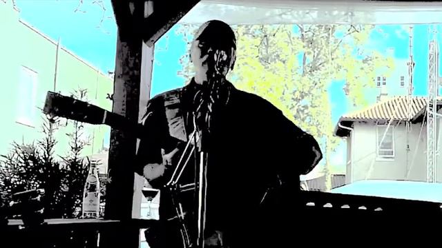 Michael Howard Love Town смотреть онлайн