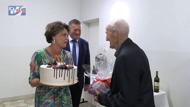 PAN JÓZEF BIELECKI Z SOKOLNIK ŚWIĘTOWAŁ 100. URODZINY смотреть онлайн