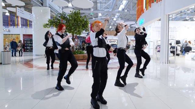 [K-POP IN PUBLIC | ONE TAKE] Stray Kids - "ALL IN" Dance Cover by T.O.K.K.I смотреть онлайн