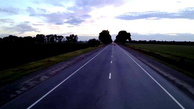 Трасса "Ростов-Таганрог" с квадрокоптера на закате (2K) смотреть онлайн