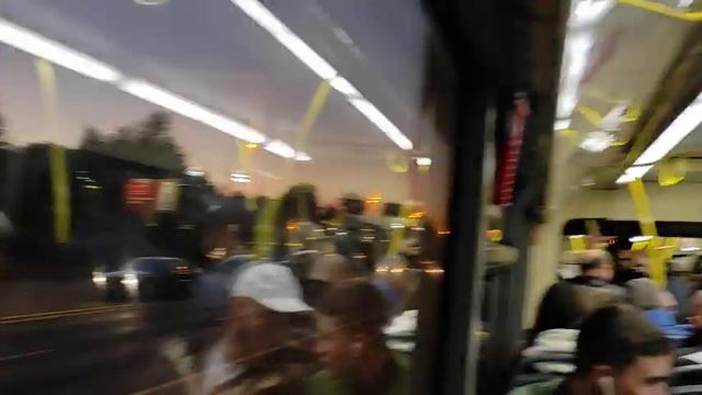 Поездка на автобусе ЛиАЗ-6213.65-77 № 162468 Маршрут № е80 Москва смотреть онлайн