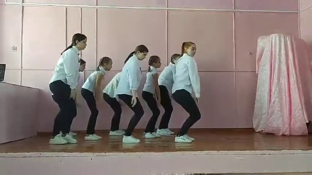 МБОУ СОШ с. Семеновка Аркадакский Смешанная Хореография Коллектив смотреть онлайн