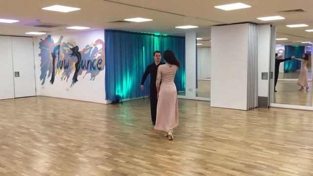 How to dance Promenade Corte in Tango - Novice смотреть онлайн