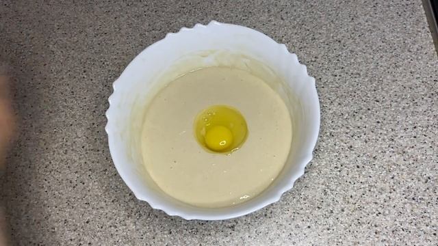 Оладьи на кефире: простой и вкусный рецепт к завтраку смотреть онлайн