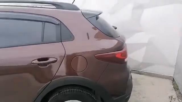 KIA Rio X (X-Line) I (X) (2021) смотреть онлайн