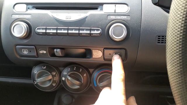 №410. Honda Fit GD1-1552600 смотреть онлайн