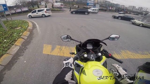 PULSAR 200NS KULLANICISININ GÖZÜNDEN HONDA CBR 250 YORUMU смотреть онлайн