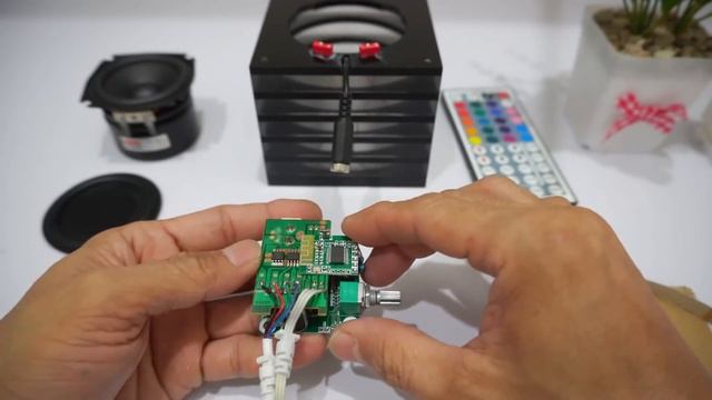 Night Lamp #01 | Bluetooth Speaker | Acrylic