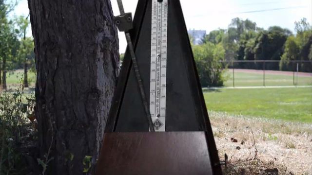 Metronome смотреть онлайн