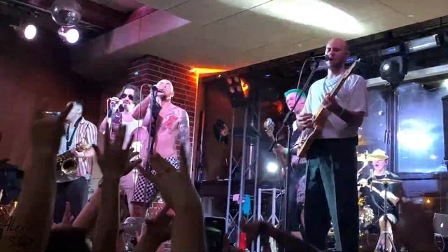 Гудтаймс - Слишком стар (Live, Ижевск, 13.11.22) смотреть онлайн