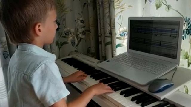 Vasya. Ознакомление на 5 презентации: Штраус "Марш Радецкого" смотреть онлайн