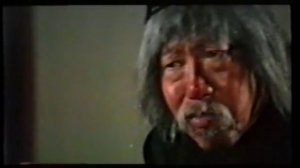 Костолом снова нападает.