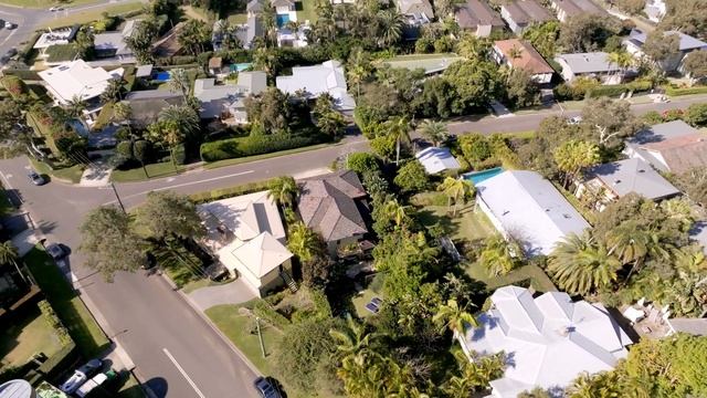 105 Florida Road, Palm Beach смотреть онлайн