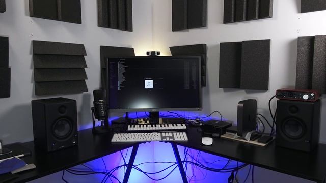 Really Great! Fender PreSonus Eris E4.5 Studio Monitors - Unboxing, Setup and Sound Tests смотреть онлайн