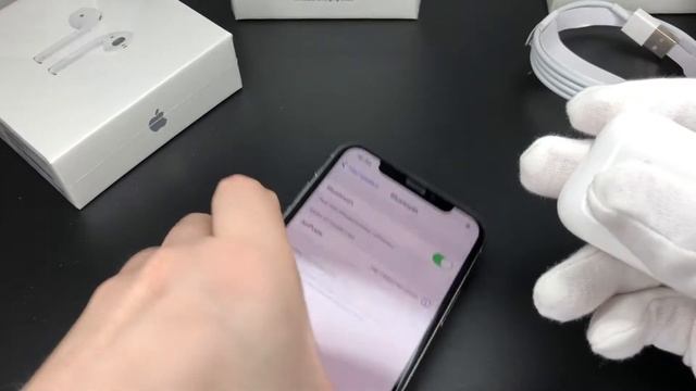 Видео-обзор AirPods 2 (Airp.Mag)