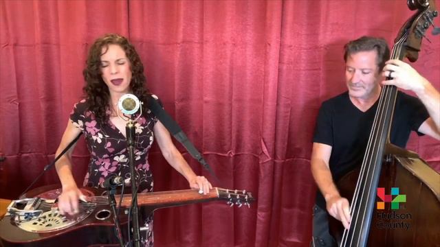 Not Live At Brennan's: Abbie Gardner смотреть онлайн