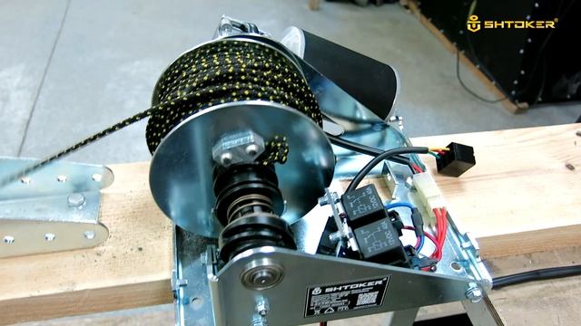 якорная лебедка Штокер смотреть онлайн