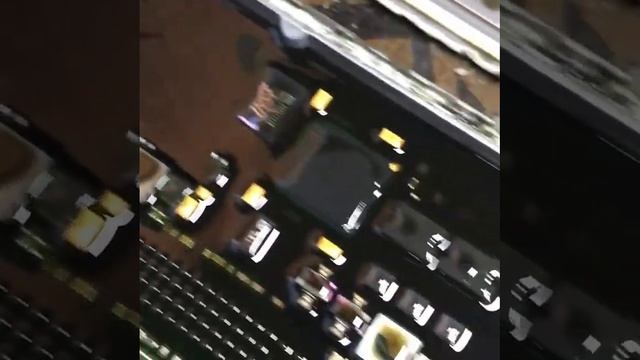 Очередной утопленный??♂️ в масле блок управления двигателем VOLVO. Глохнет на ходу... смотреть онлайн