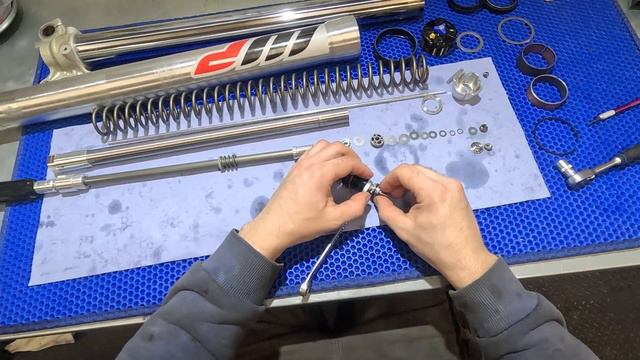 Сервис вилки SZC Optimum смотреть онлайн