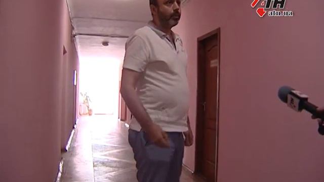 В полиции устанавливают причину отравления троих мужчин - 01.08.2017 смотреть онлайн