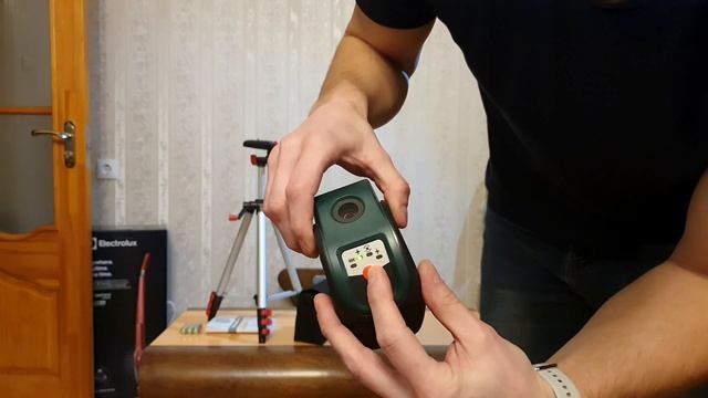 Распаковка Bosch UniversalLevel 2 SET Нивелира 2020г./ Universal Level 2 смотреть онлайн