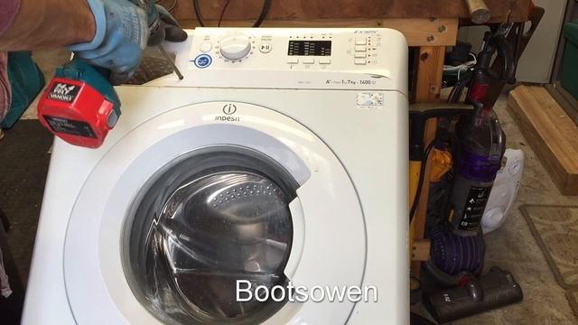 Completely failed bearings after only 7 years! Indesit Innex full autopsy and disassembly: Firepit. смотреть онлайн