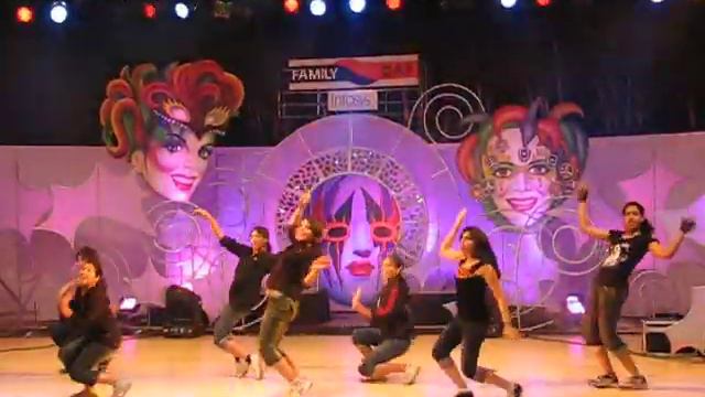 Group Dance by Sahil Gupta with 360 Degree Group, on Family Day iBPO (in Infosys, Pune) Part 1 смотреть онлайн