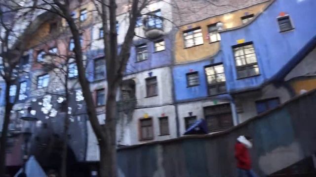The Hundertwasserhaus, Vienna, Austria смотреть онлайн