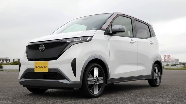 New 2023 Nissan Sakura - Electric Ultramini City Car смотреть онлайн