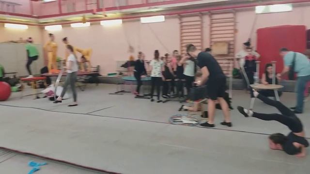 Поездка на Московский цирковой фестиваль 2019. Цирковое училище им. Румянцева (Карандаша) смотреть онлайн