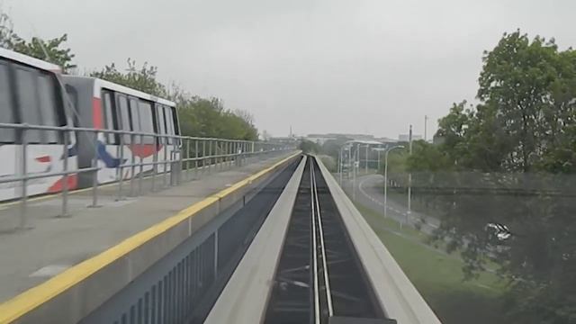 Gatwick Airport Terminal Transfer Shuttle смотреть онлайн