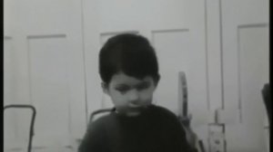 Джон. Документальный фильм. 1969 г. Теория привязанности