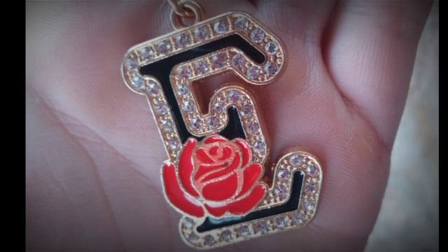 حالات وتس اب حرف /E/بجن عليها بغار смотреть онлайн