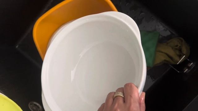 Кислородный отбеливатель BRANDFREE универсальный очиститель от загрязнений смотреть онлайн