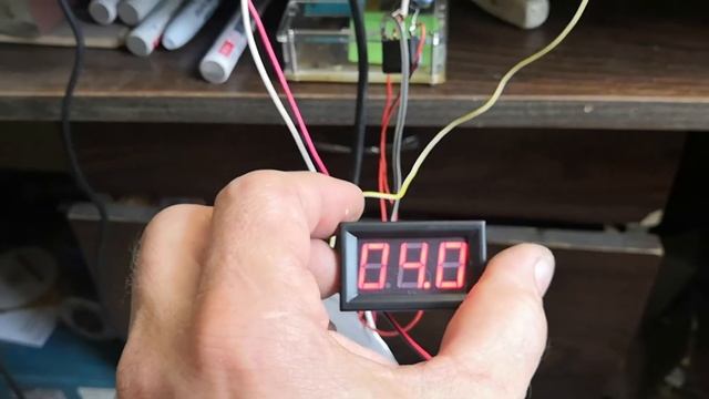 Цифровой китайский вольтметр для ЛАТРА смотреть онлайн